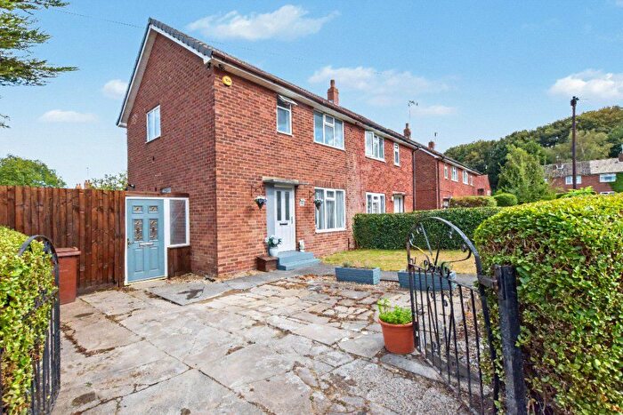 2 Bedroom Semi-Detached House For Sale In Stonebridge Grove, Leeds, West Yorkshire, LS12