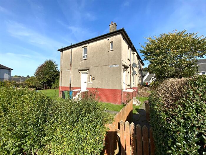 2 Bedroom Flat To Rent In Roukenburn Street, Thornliebank, Glasgow, G46