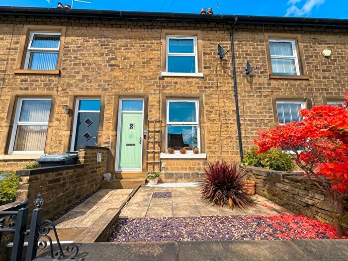 2 Bedroom Terraced House For Sale In Caldercliffe Road, Huddersfield, HD4