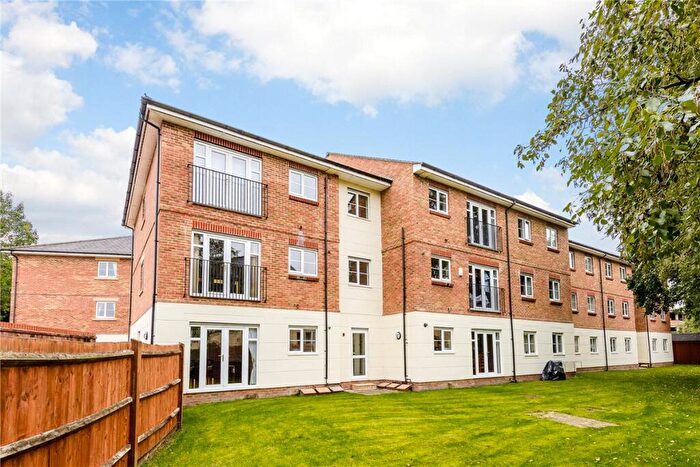 2 Bedroom Apartment To Rent In Grandpont Place, Long Ford Close, Oxford, Oxfordshire, OX1
