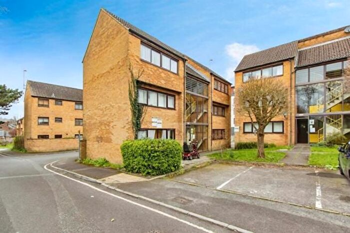 1 Bedroom Flat To Rent In Ivel Court, Yeovil, BA21