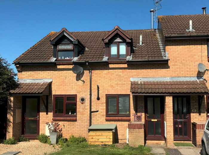 1 Bedroom Terraced House To Rent In Earlesfield, Nailsea, BS48