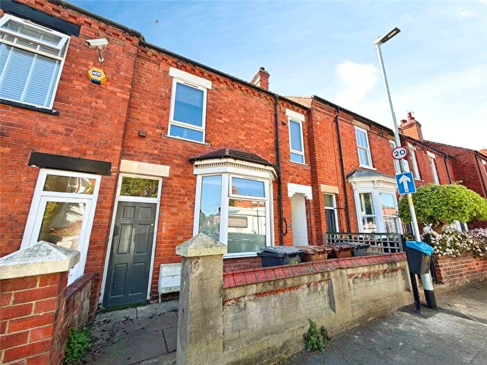 6 Bedroom Terraced House For Sale In Albert Crescent, Lincoln, Lincolnshire, LN1