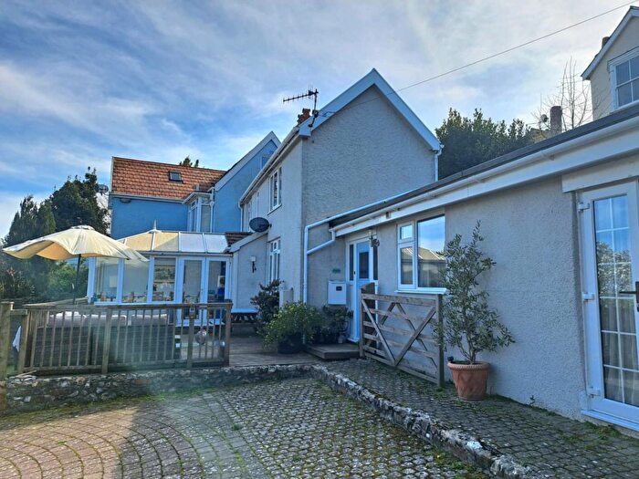 3 Bedroom Semi-Detached House To Rent In Silver Street, Lyme Regis, Dorset, DT7