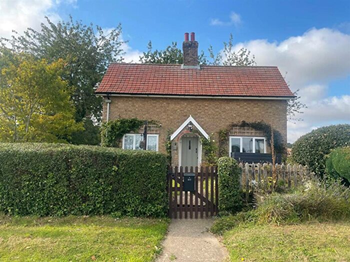 3 Bedroom Detached House To Rent In Ketsby, LN11