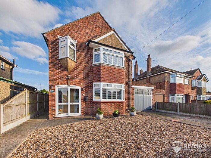 3 Bedroom Detached House For Sale In Ramsey Road, Dovercourt, CO12