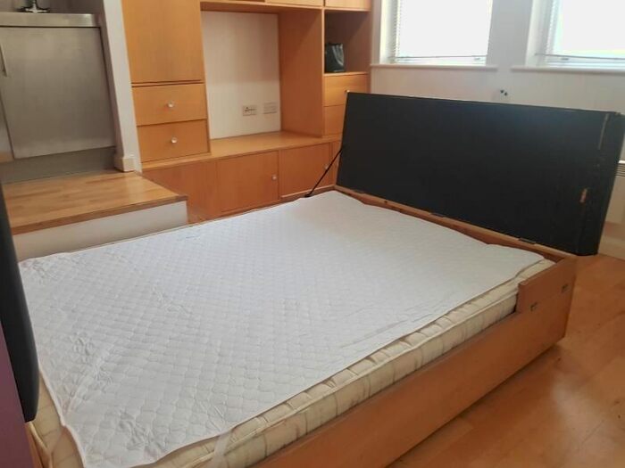 Studio To Rent In Vicar Lane, Leeds, LS1