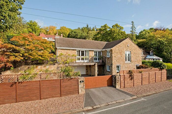 4 Bedroom Detached House For Sale In Curly Hill, Ilkley, LS29