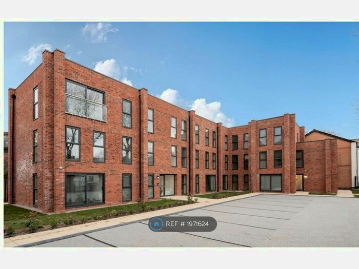 1 Bedroom Flat To Rent In Walkden Road, Worsley, Manchester, M28