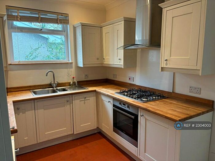 3 Bedroom Semi-Detached House To Rent In Dyffryn, Carmarthen, SA31