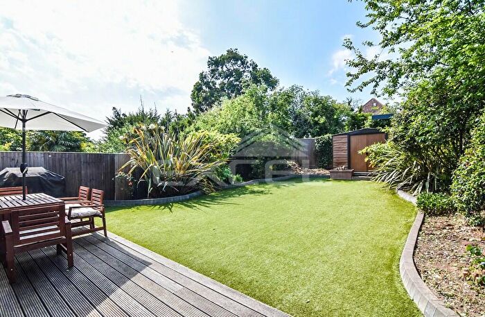 5 Bedroom Town House To Rent In Lynmouth Rd, Muswell Hill, N2