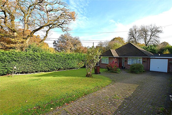 3 Bedroom Bungalow For Sale In Kings Hill, Beech, Alton, Hampshire, GU34