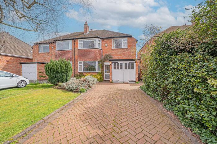 3 Bedroom Semi Detached House For Sale In Newbold Close, Bentley Heath, B93