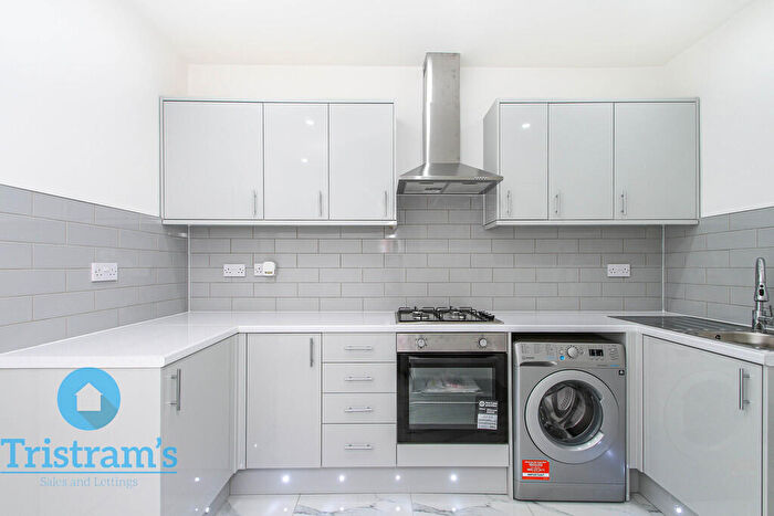 2 Bedroom Terraced House To Rent In Ball Street, Nottingham, NG3