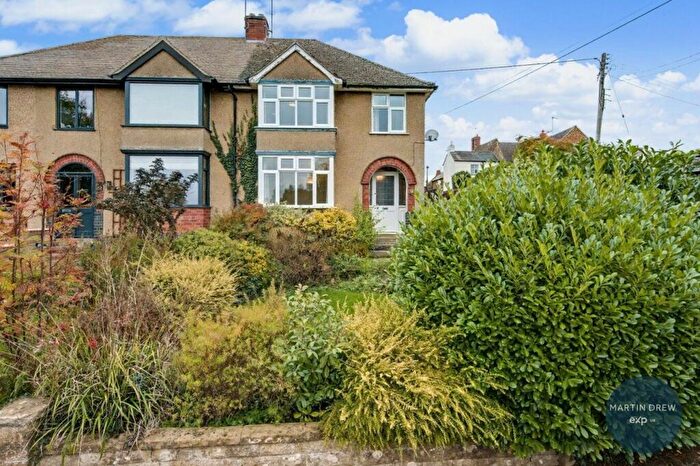 3 Bedroom Semi-Detached House For Sale In Meadow View, Adderbury, Banbury, OX17