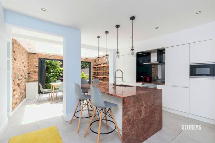 5 Bedroom Terraced House To Rent In Colvestone Crescent, Dalston, Hackney, London, E8