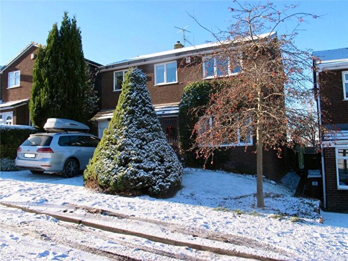 4 Bedroom Detached House For Sale In Betjeman Place, Shaw, Oldham, Greater Manchester, OL2