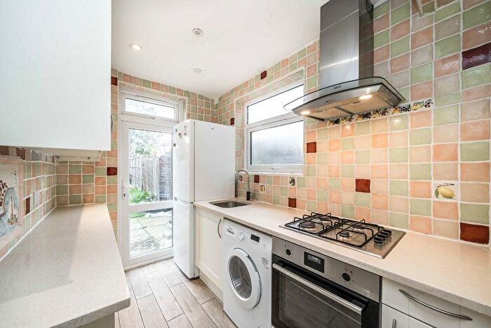 3 Bedroom Property To Rent In Gorringe Park Avenue, Mitcham, CR4