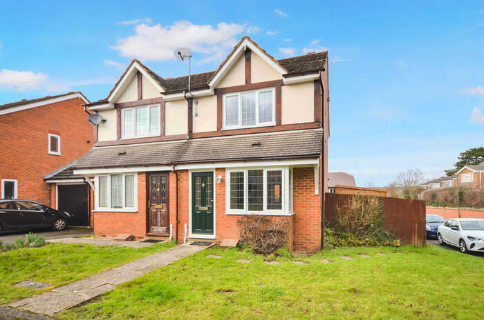 2 Bedroom Semi-Detached House To Rent In The Old Orchard, Farnham, GU9