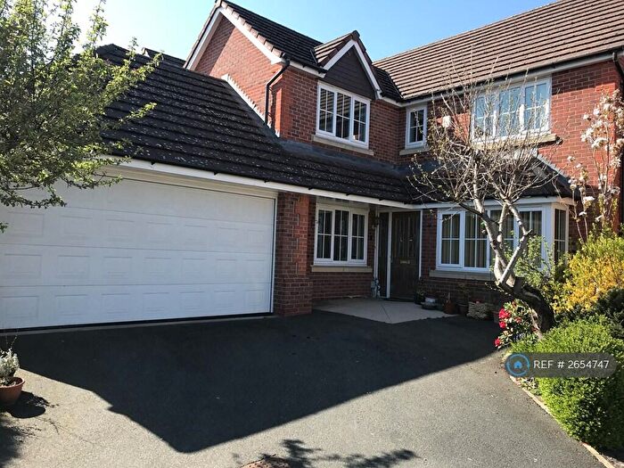 4 Bedroom Detached House To Rent In Mere Court, Winsford, CW7