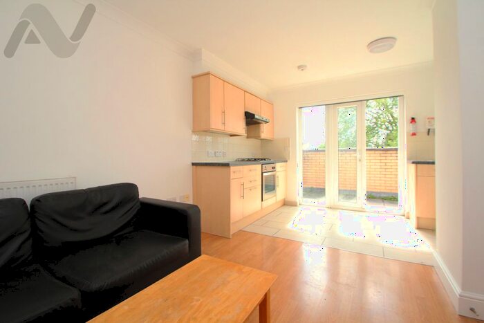 1 Bedroom Flat To Rent In Sussex Way, London, N19