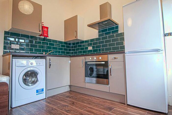 Studio To Rent In Clarendon Road, Leeds, LS2