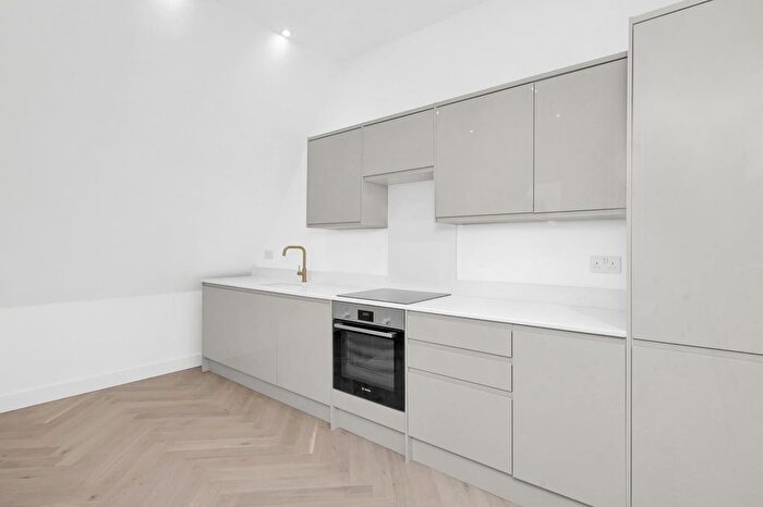 1 Bedroom Flat To Rent In Gordon Road, London, W5