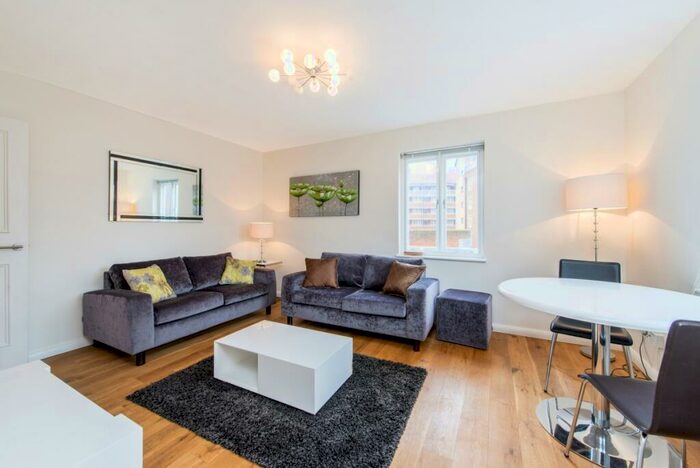 1 Bedroom Flat To Rent In Daventry Street London, NW1