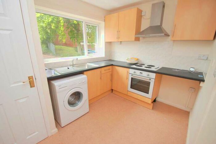 1 Bedroom Flat To Rent In Dell Crescent, Norwich, NR5