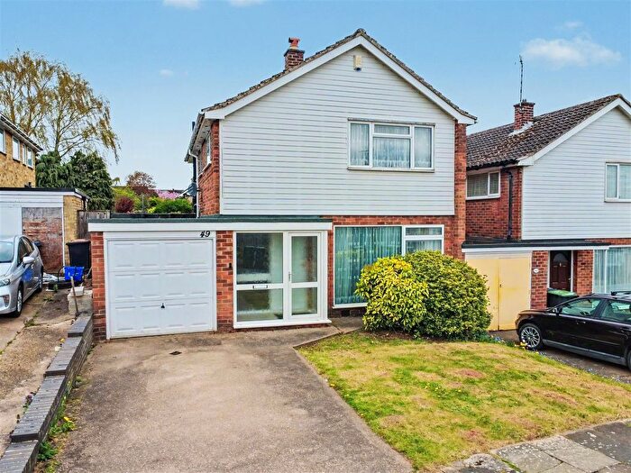 3 Bedroom Link Detached House For Sale In Longleat Crescent, Chilwell, Nottingham, NG9