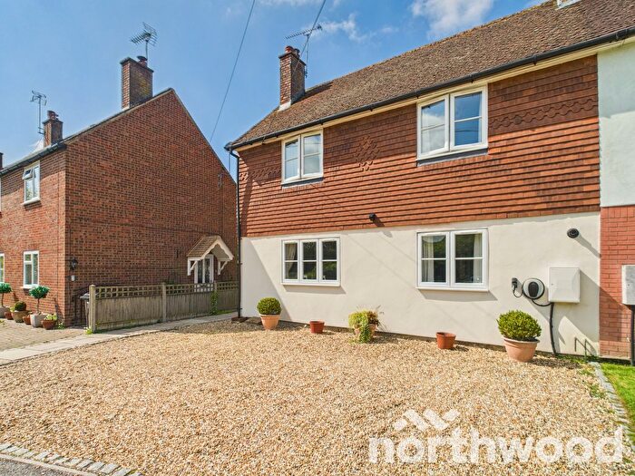 3 Bedroom Semi-Detached House For Sale In Forstal Road, Egerton Forstal, TN27