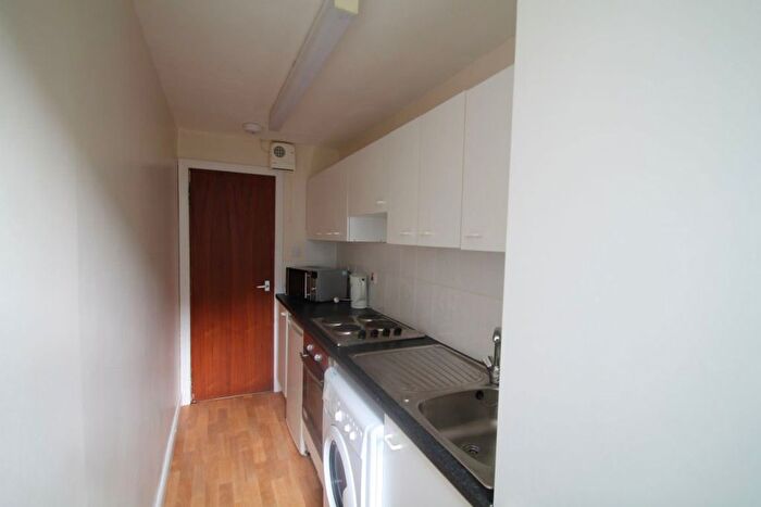 1 Bedroom Flat To Rent In Gl Blackness Road, Dundee, DD2