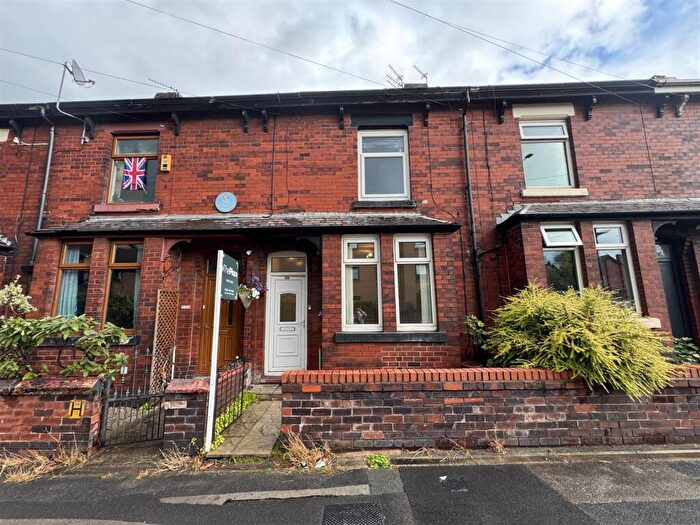 2 Bedroom Terraced House For Sale In Edge Lane, Droylsden, Manchester, M43