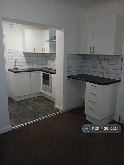 2 Bedroom Terraced House To Rent In Melbourne Road, Chatham, ME4