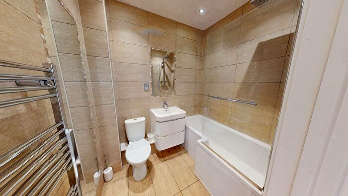 1 Bedroom Flat To Rent In High Road, Stanford-Le-Hope, Essex, SS17