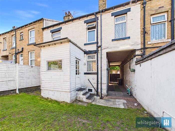 2 Bedroom Terraced House For Sale In Rayleigh Street, Bradford, West Yorkshire, BD4