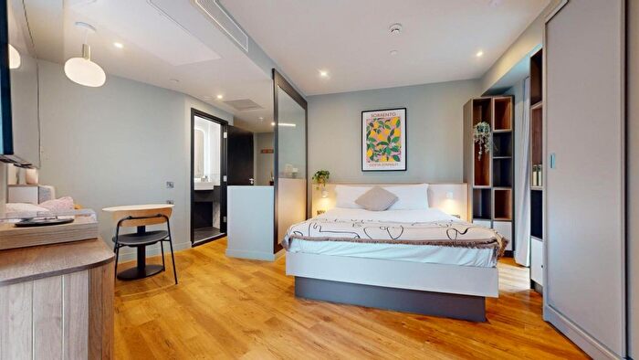 Studio To Rent In First Way, Wembley, HA9