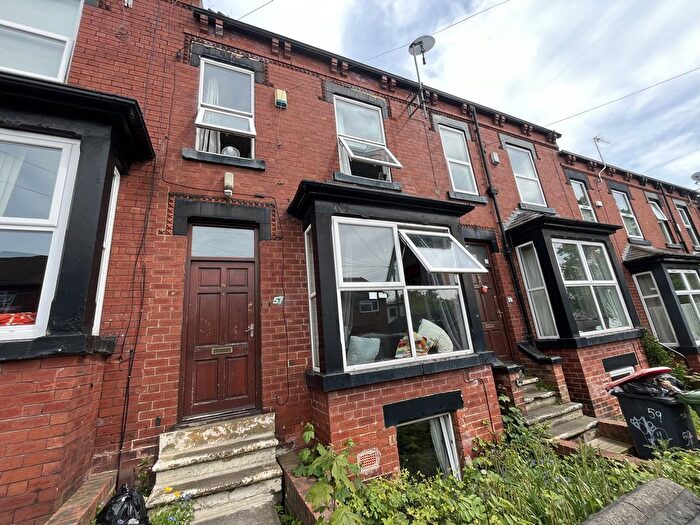 7 Bedroom Terraced House To Rent In Richmond Avenue, Leeds, West Yorkshire, LS6