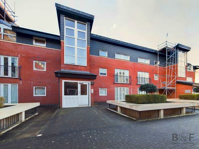 1 Bedroom Flat To Rent In Hill View Lodge Kingswood, BS15