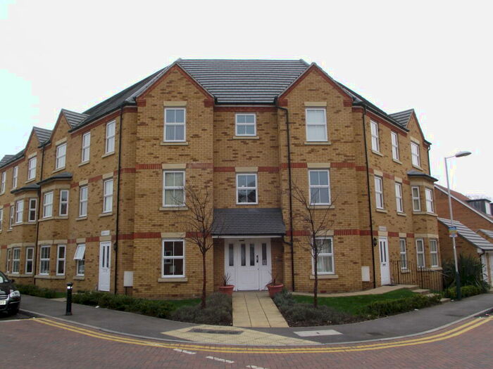 2 Bedroom Apartment To Rent In Greenwich Court, Romford, RM1