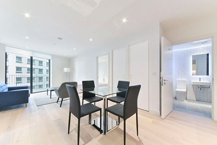2 Bedroom Flat For Sale In Mercier Court, Royal Wharf, E16