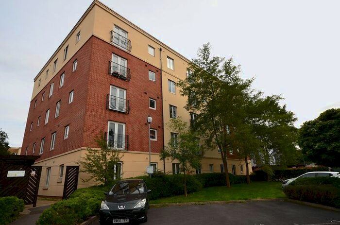 2 Bedroom Flat To Rent In Doudney Court, Bedminster, Bristol, BS3