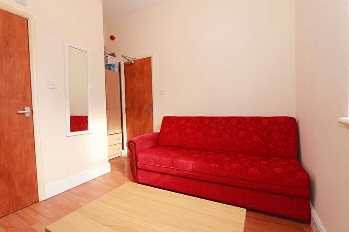 Studio To Rent In Gathorne Road, Wood Green, N22