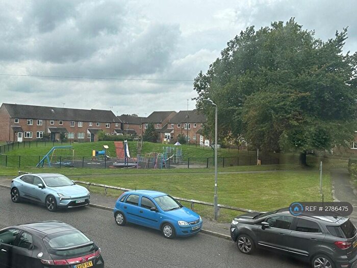 3 Bedroom Terraced House To Rent In Wallace Close, Marlow, SL7