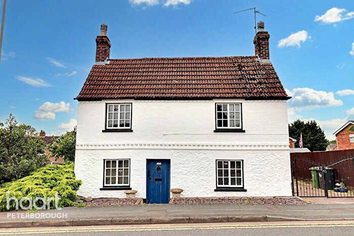 3 Bedroom Detached House For Sale In Lincoln Road, Werrington, PE4