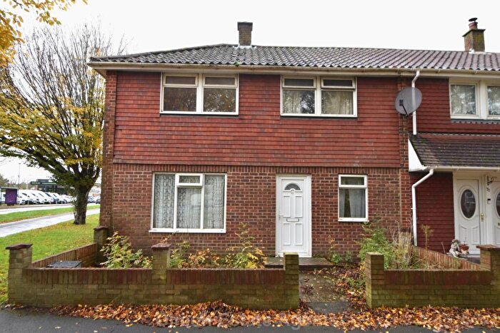 2 Bedroom End Of Terrace House For Sale In Charden Road, Gosport, PO13