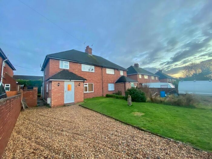3 Bedroom Semi-Detached House To Rent In Watlington, Oxfordshire, OX49