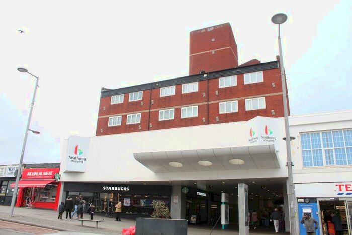 1 Bedroom Flat To Rent In Millard Terrace, Heathway, Dagenham, London, RM10