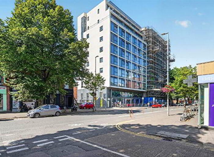 1 Bedroom Apartments For Sale In Apt The Gallery, Dublin Road, Belfast, BT2