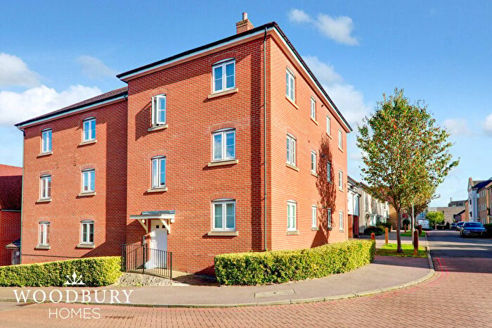 2 Bedroom Apartment For Sale In Abbess Terrace, Loughton, IG10